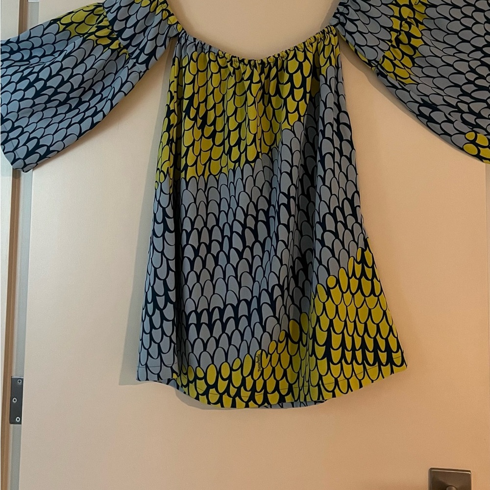 Elegant Off-Shoulder Mini Dress - Green and blue